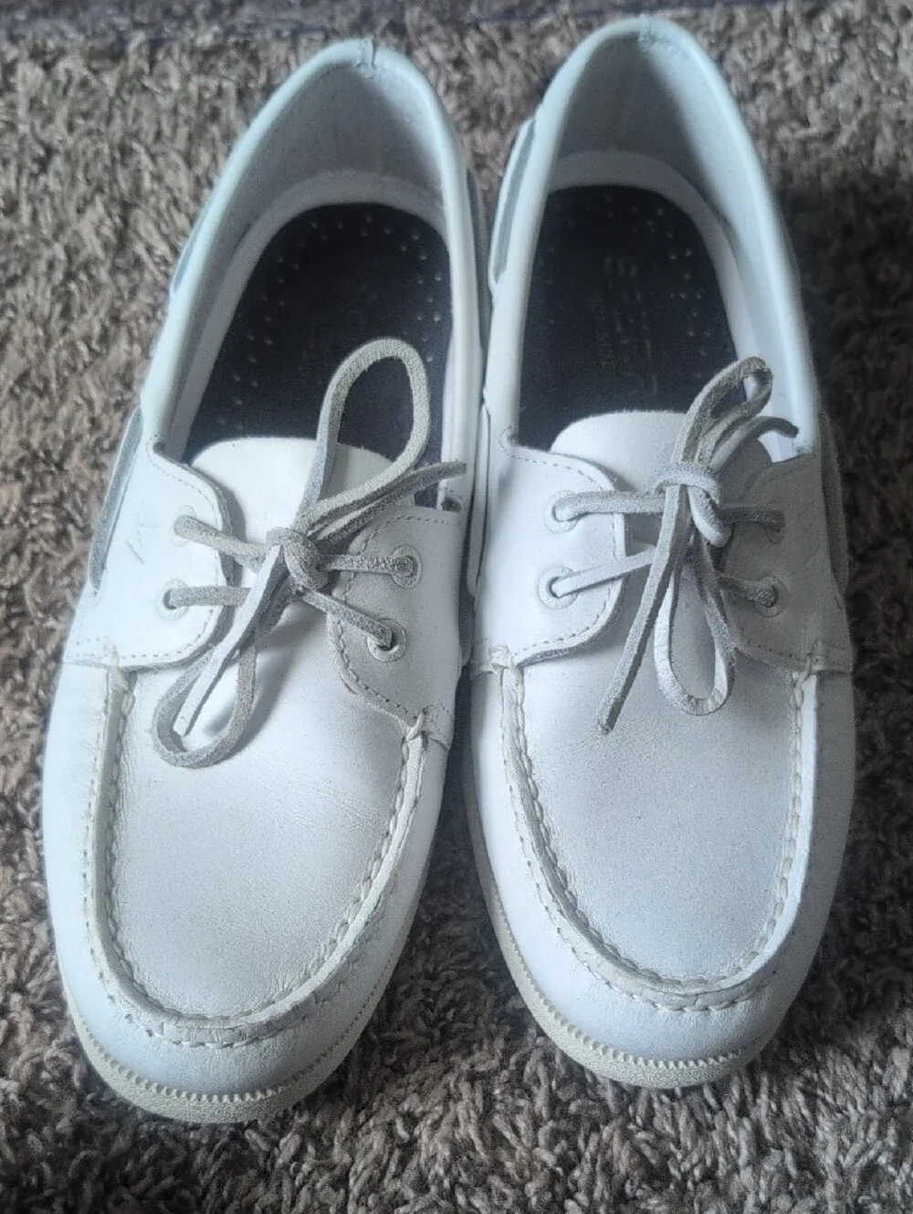 Sperry moccasin style